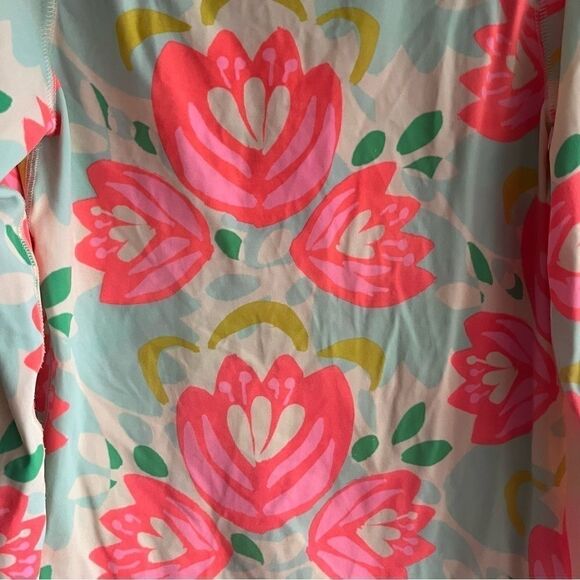 Crewcuts UPF 50+ Floral Rashguard - Picture 7 of 8